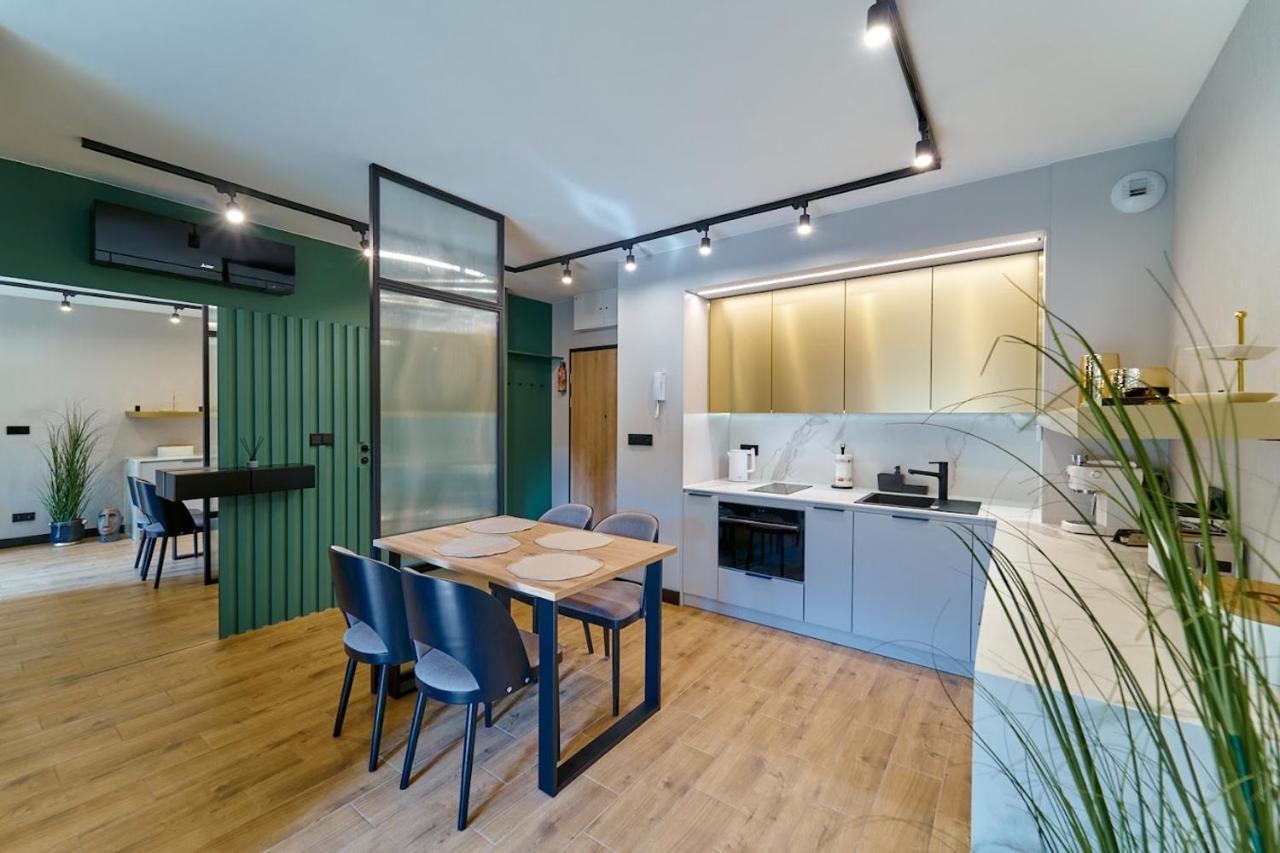 Laguna Ogrody Pieniawskie 33 Emerald Vip-Z Balkonem Bad Altheide Exterior foto