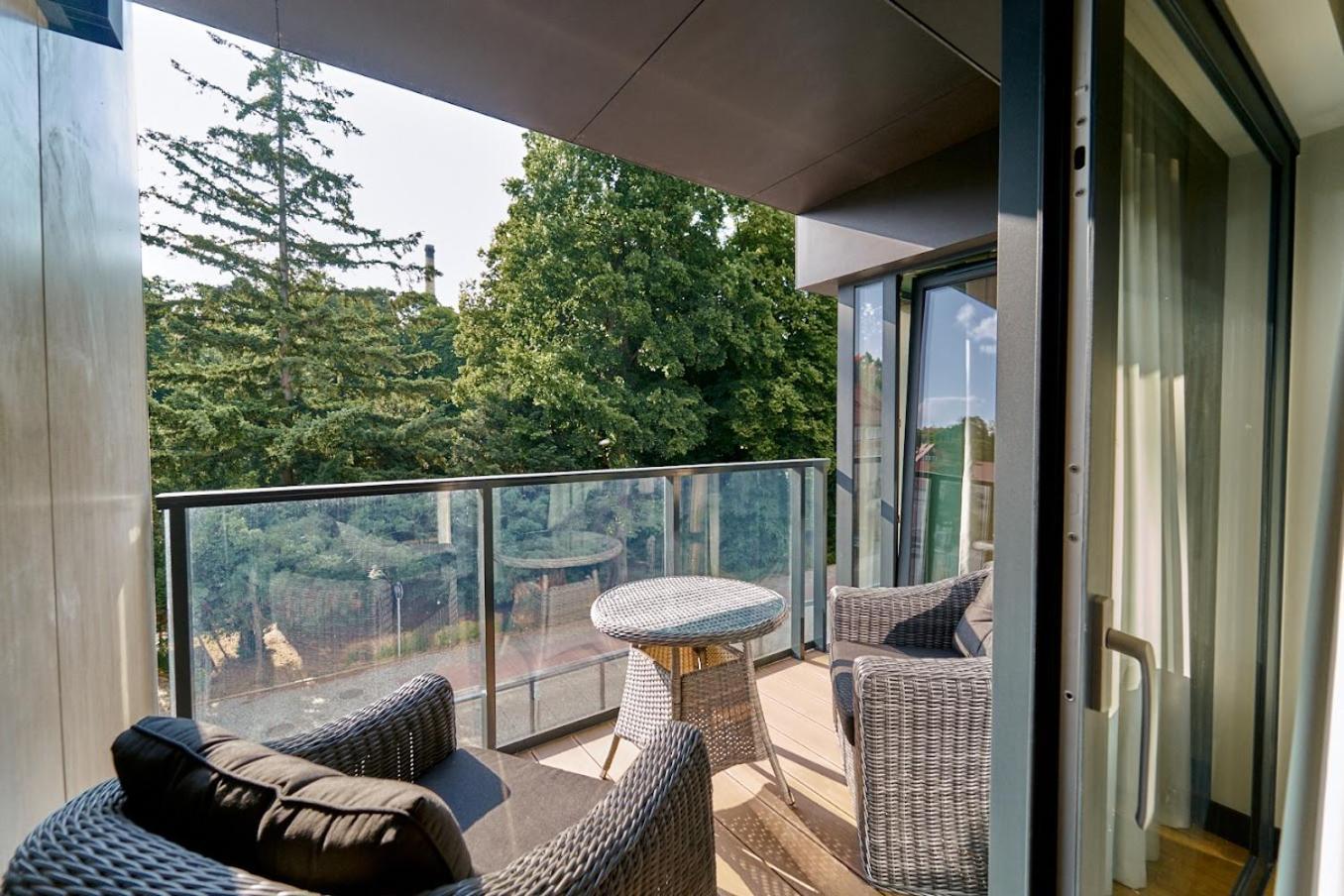 Laguna Ogrody Pieniawskie 33 Emerald Vip-Z Balkonem Bad Altheide Exterior foto